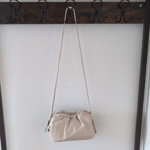 Elegant Cream Shoulder Bag